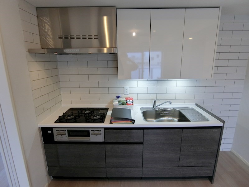 クレヴィアリグゼ日暮里  キッチン