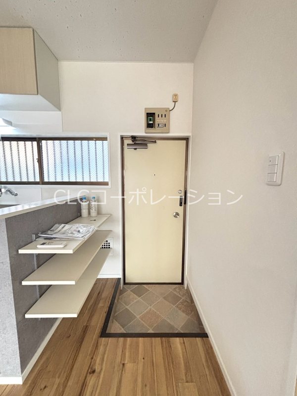 パステロードⅡ番館  玄関