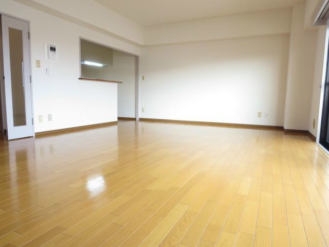 メイソンリー梅島 リビング