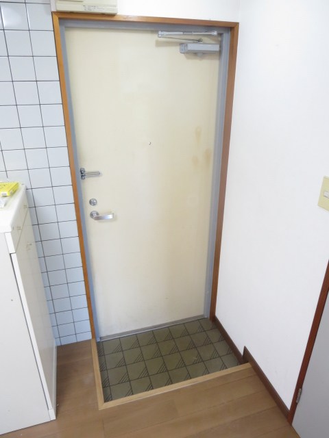 ベルメゾン亀戸 玄関