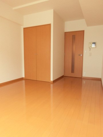 スカイコート東京ベイ・東雲 リビング