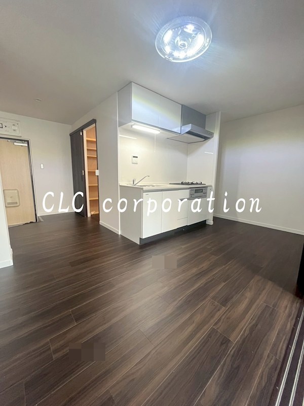 横山ビル リビング