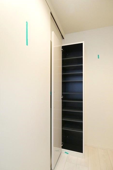 ハーモニーテラス梅田ⅩⅢ 玄関