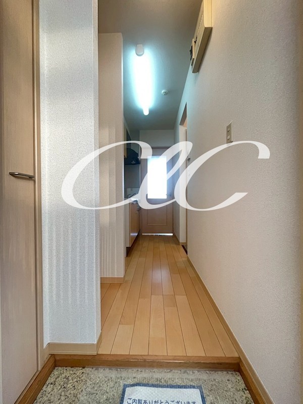 トップガーデンB 玄関