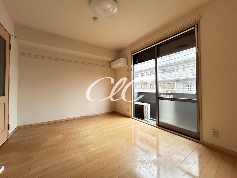 トップガーデンB ベッドルーム