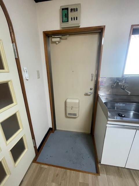 蔵前コーポ 玄関