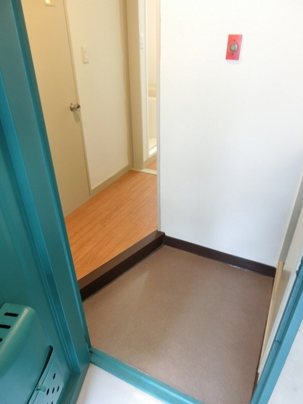 町田ファミール 玄関