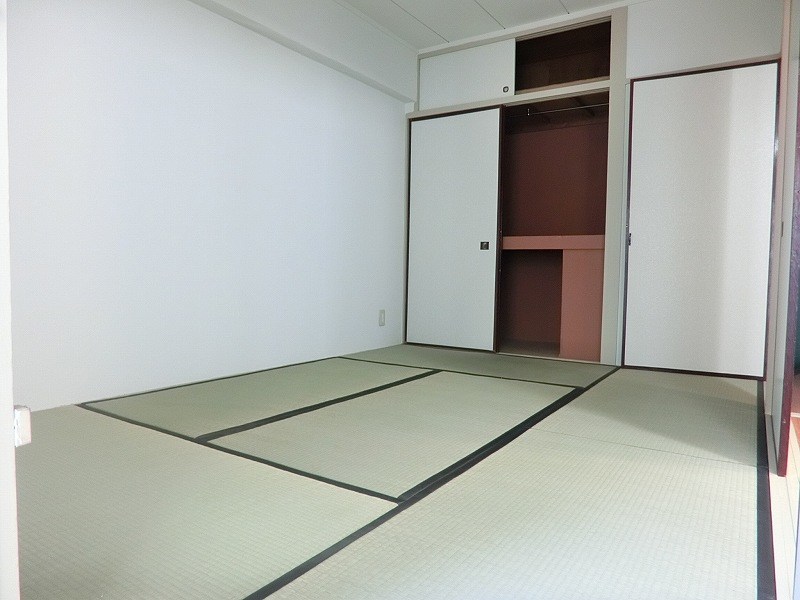 町田ファミール ベッドルーム