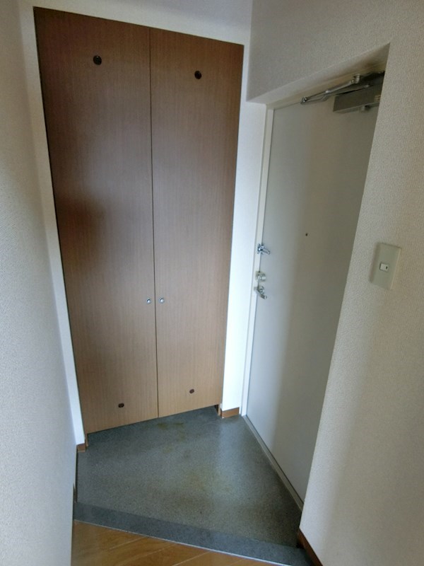 東海南小岩ビル 玄関