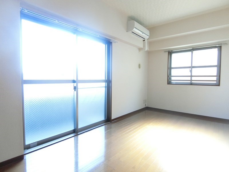 東海南小岩ビル リビング