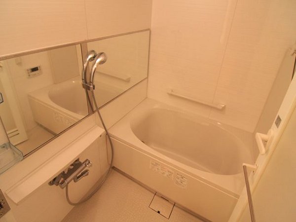 ロイヤルパークスタワー南千住 風呂画像