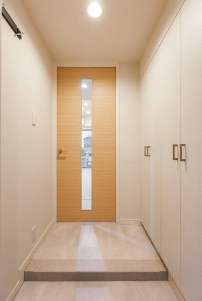 ドゥーエ月島  玄関