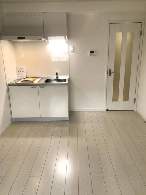 ＬＡＵＲＥＬ三ノ輪  リビング