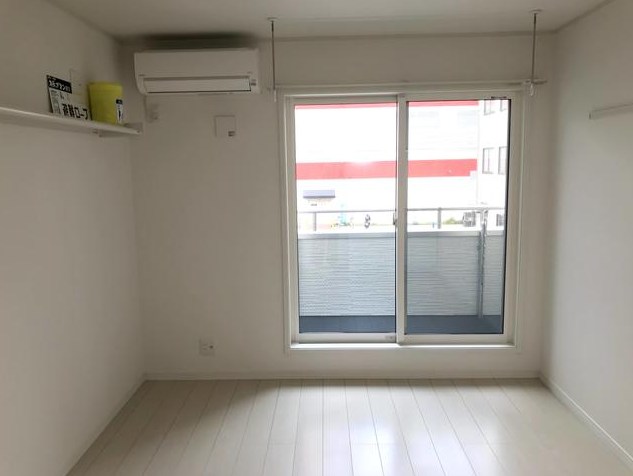 ＬＡＵＲＥＬ三ノ輪  ベッドルーム