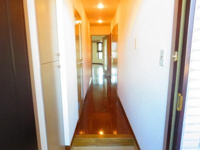 ハイネス北葛西 玄関