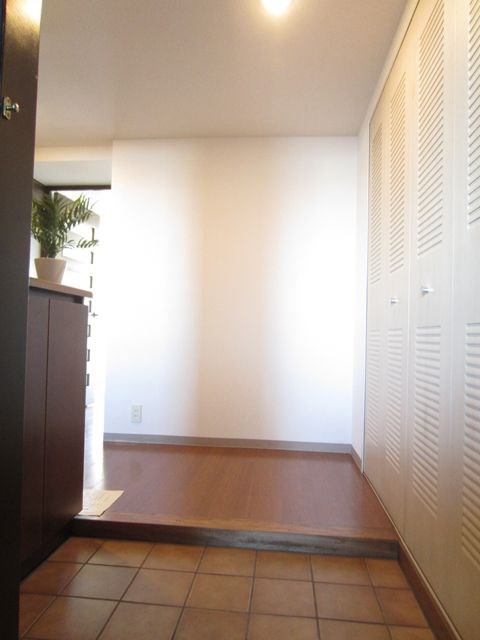 アコール北千住 玄関