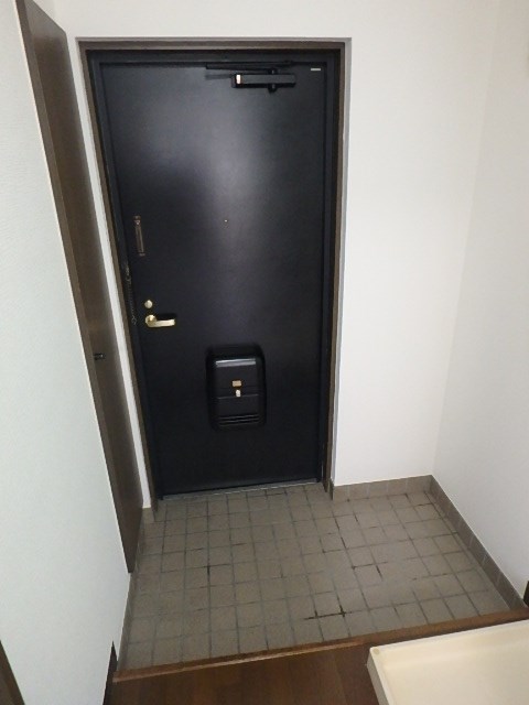 フラワーマンション 玄関