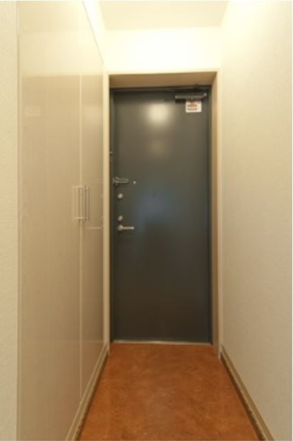 CITY　PLACE　AYASE 玄関