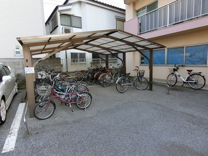 コートアオイ その他9