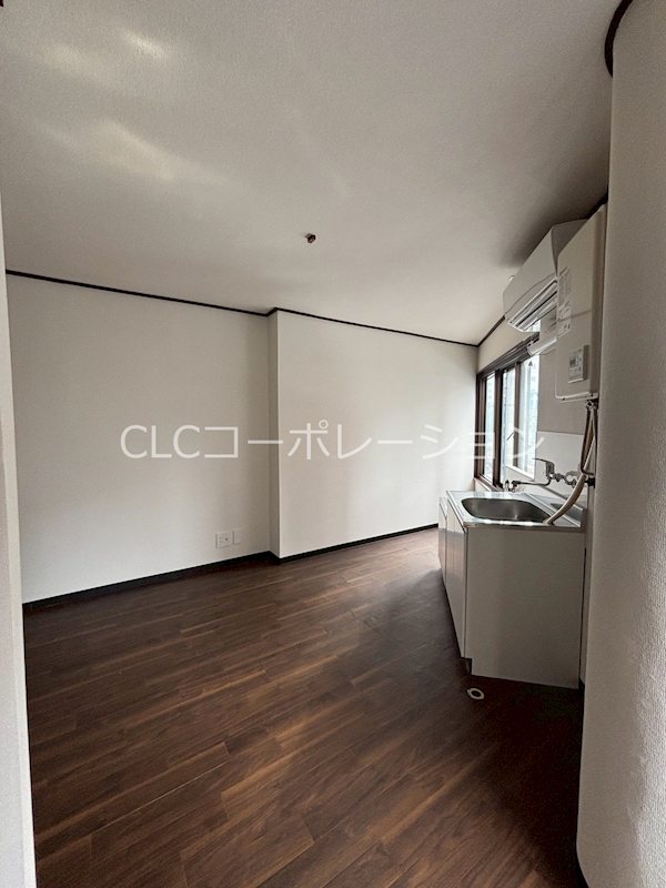 勝沼ビル リビング