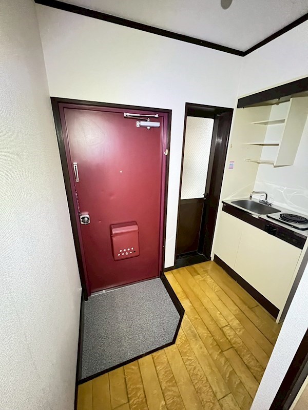 メルシービル  玄関