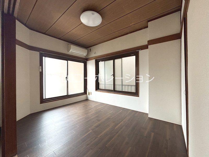 勝沼ビル リビング