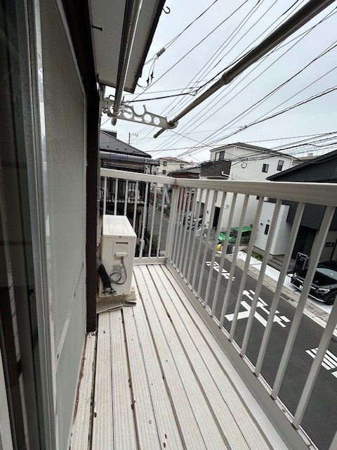欠真間1丁目戸建 ベランダ