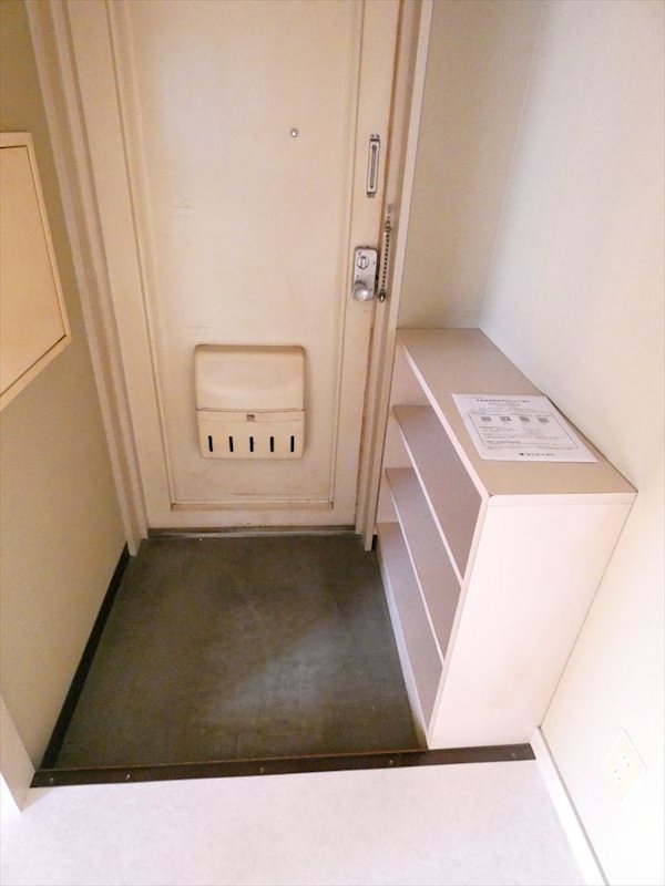 桑原マンション 玄関