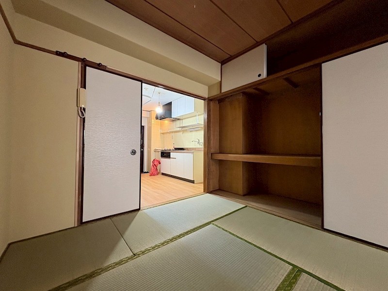 櫻井マンション ベッドルーム