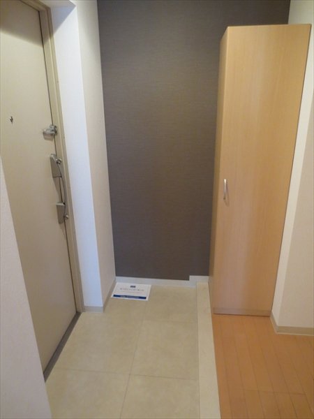 ラブールミノワ  玄関