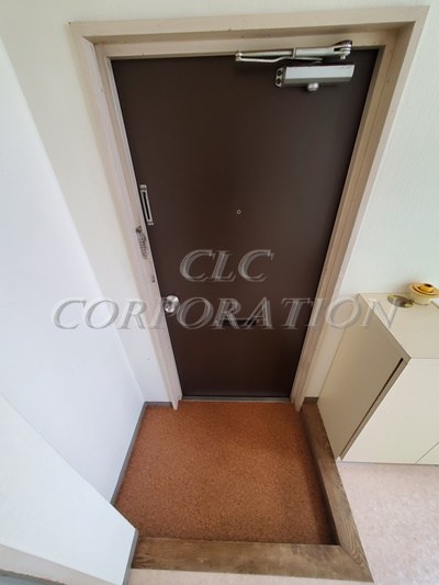 ケン・マブチ吾妻橋ビル 玄関