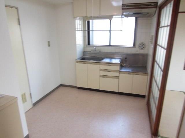 ケン・マブチ吾妻橋ビル リビング