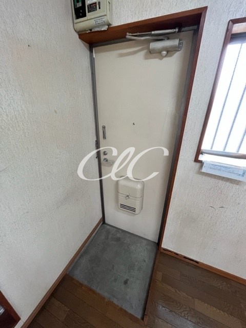 メゾネットＫ 玄関