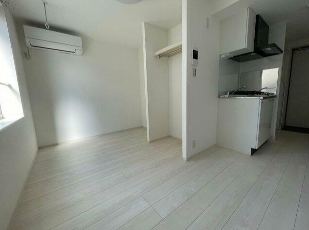 Ｒｅｂｅｒｔｙ東十条 玄関