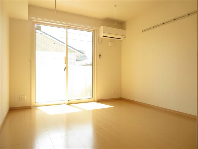 シェルハウス上中里Ｃ リビング