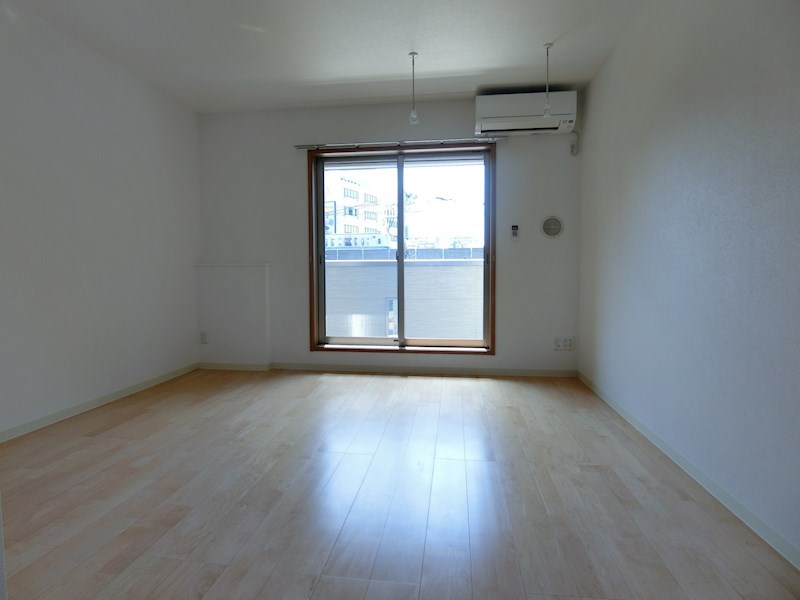 Ｓｏｌａｒｅ    リビング