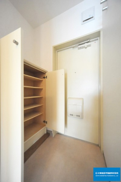 Ｋｏｕｒｔ　Ｋ1    玄関