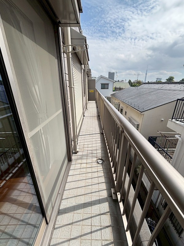 クレスト磯野 ベランダ