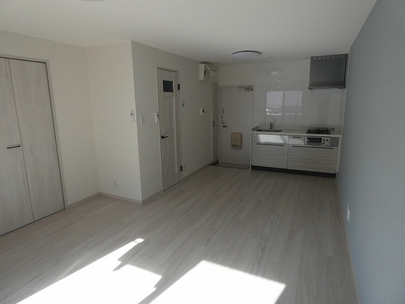 ロイヤルヒルズ リビング