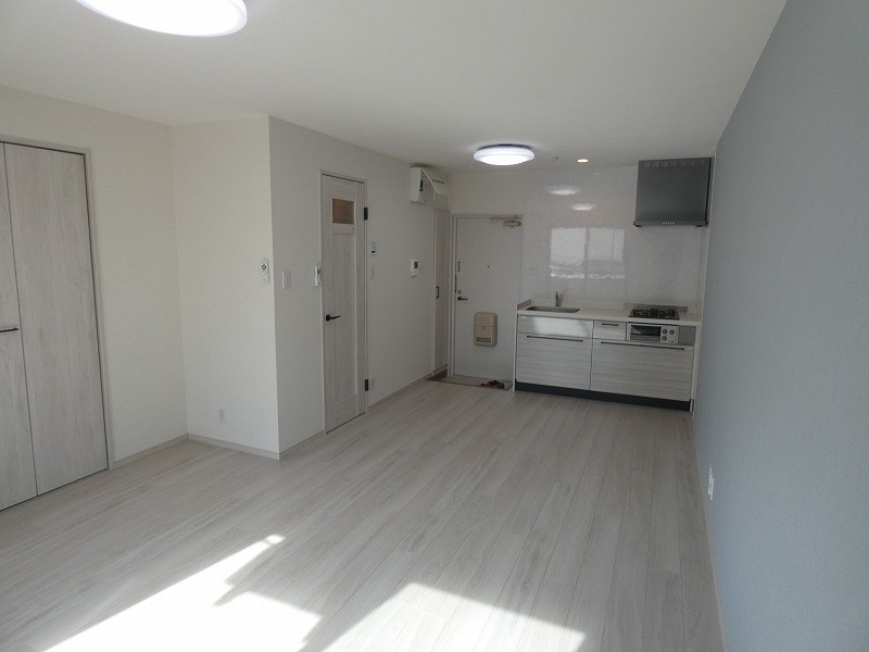 ロイヤルヒルズ ベッドルーム