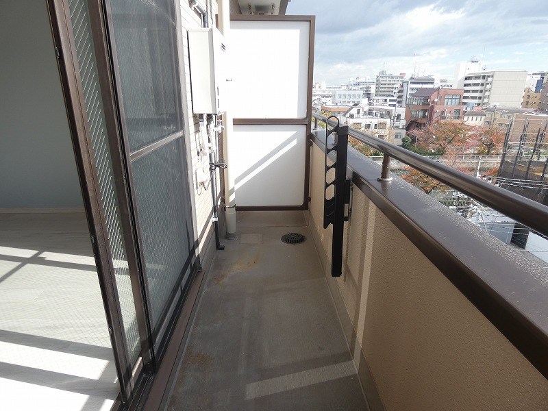 ロイヤルヒルズ ベランダ