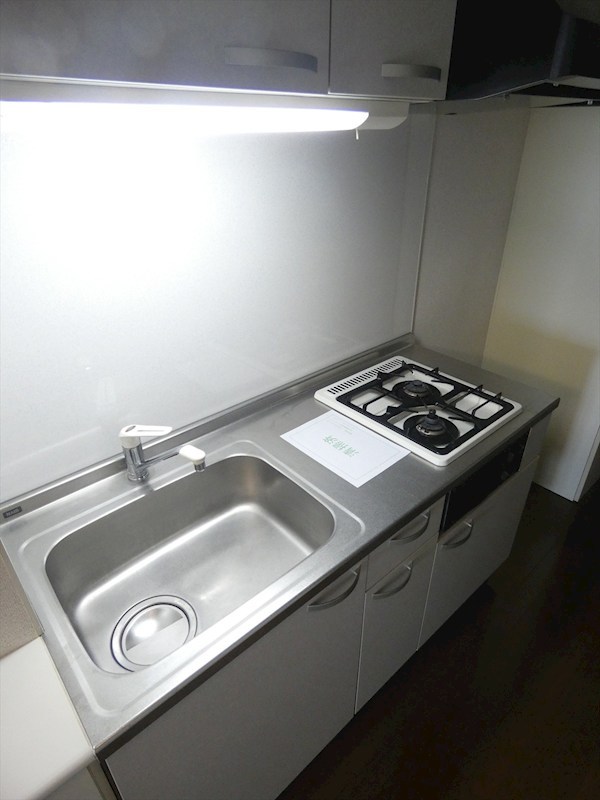 トライアングル綾瀬 キッチン