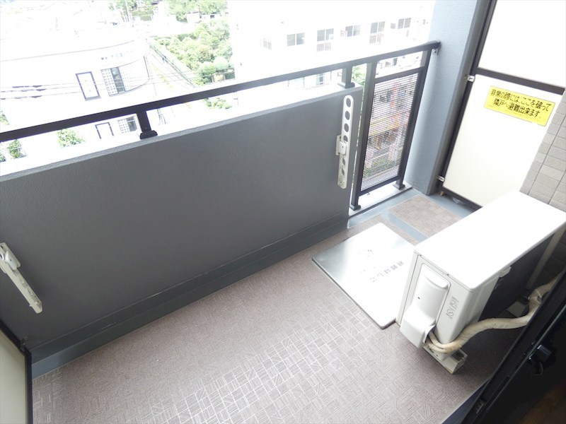 トライアングル綾瀬 ベランダ