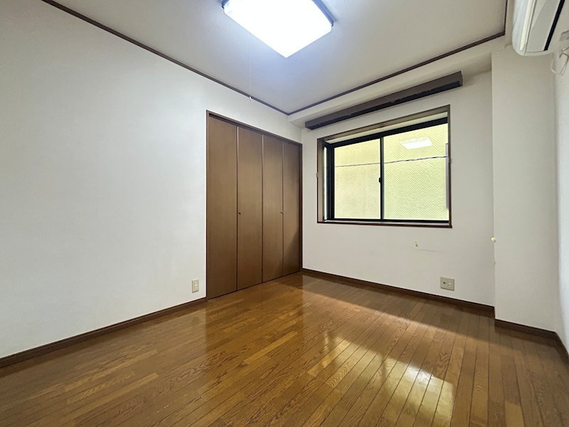 谷口ビル ベッドルーム