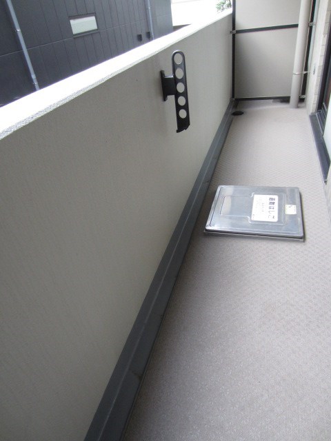 リヴィエルバーグ西大島  ベランダ