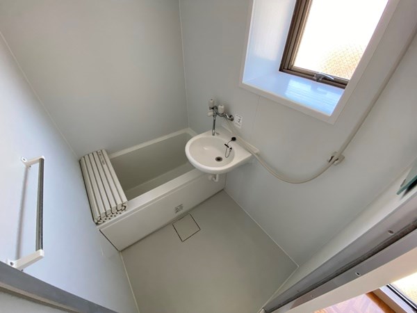 来原ビル 風呂画像