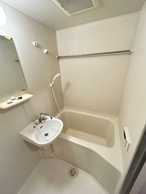 クリスタル和幸 風呂画像