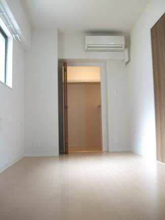 エリタージュ根岸  リビング