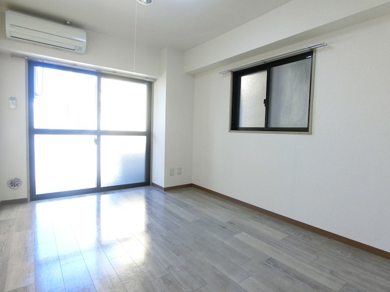 クレストコート美奈川  リビング