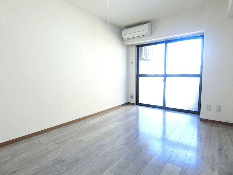 クレストコート美奈川  ベッドルーム